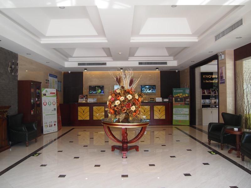 Greentree Inn Henan Hebi Hengshan Road Business Hotel Eksteriør billede